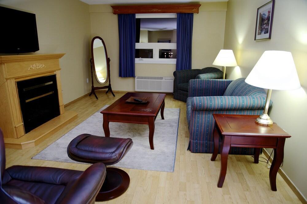 St Christopher'S Hotel Channel-Port aux Basques Exteriör bild