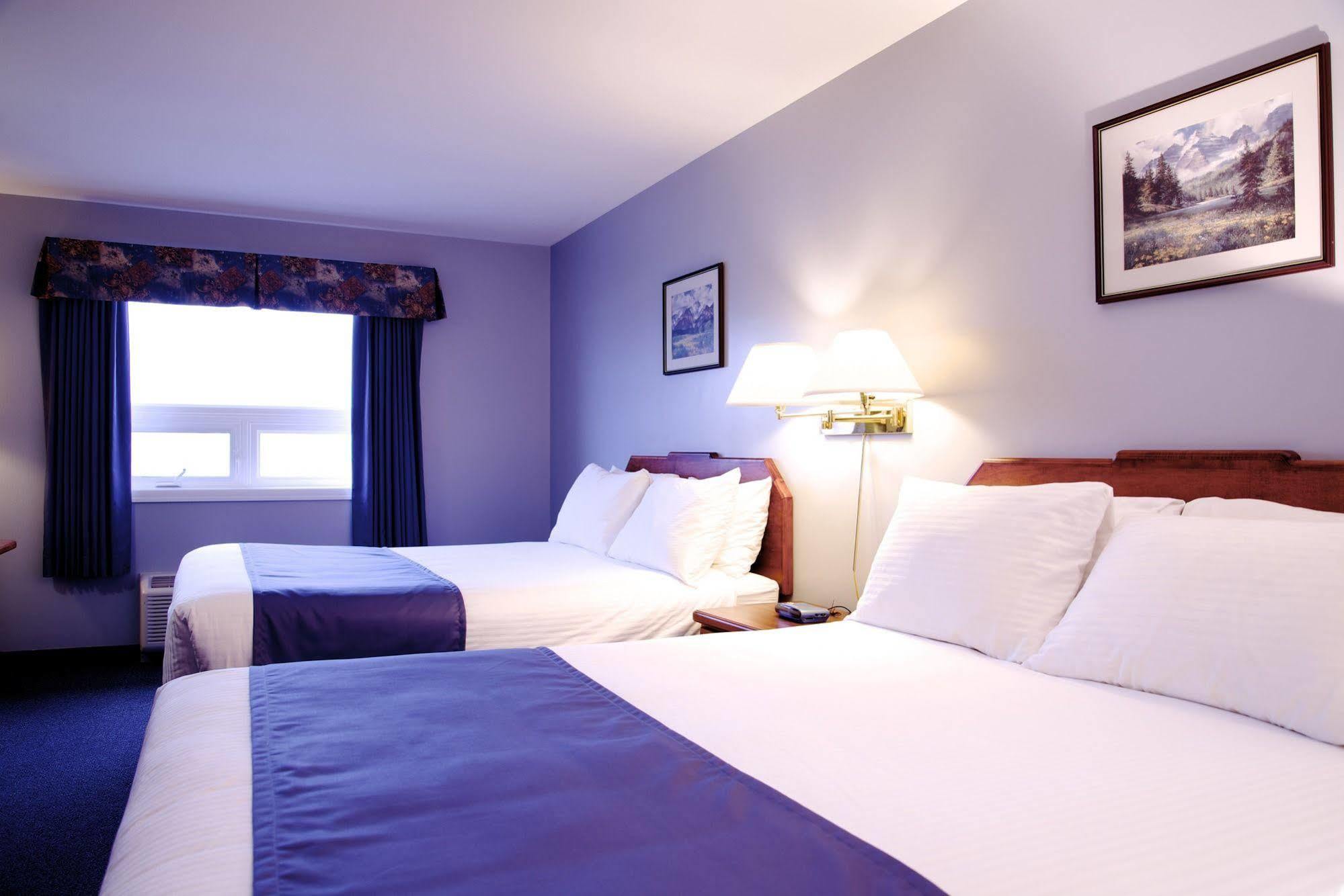 St Christopher'S Hotel Channel-Port aux Basques Exteriör bild