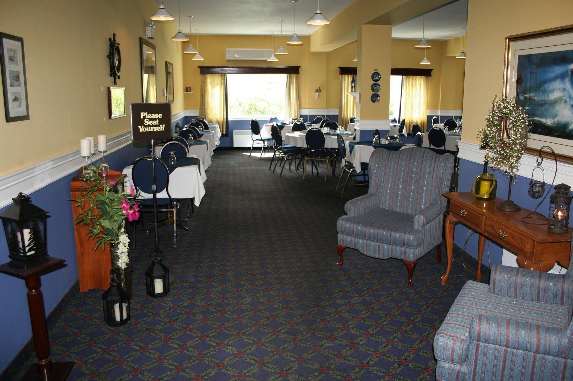 St Christopher'S Hotel Channel-Port aux Basques Exteriör bild