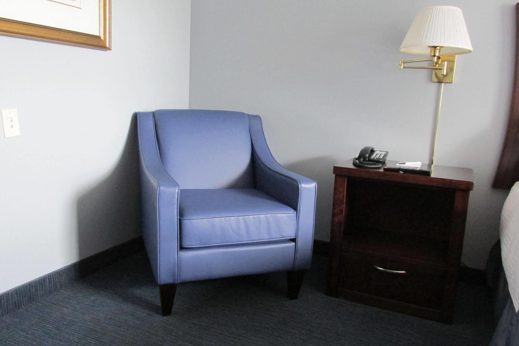 St Christopher'S Hotel Channel-Port aux Basques Exteriör bild