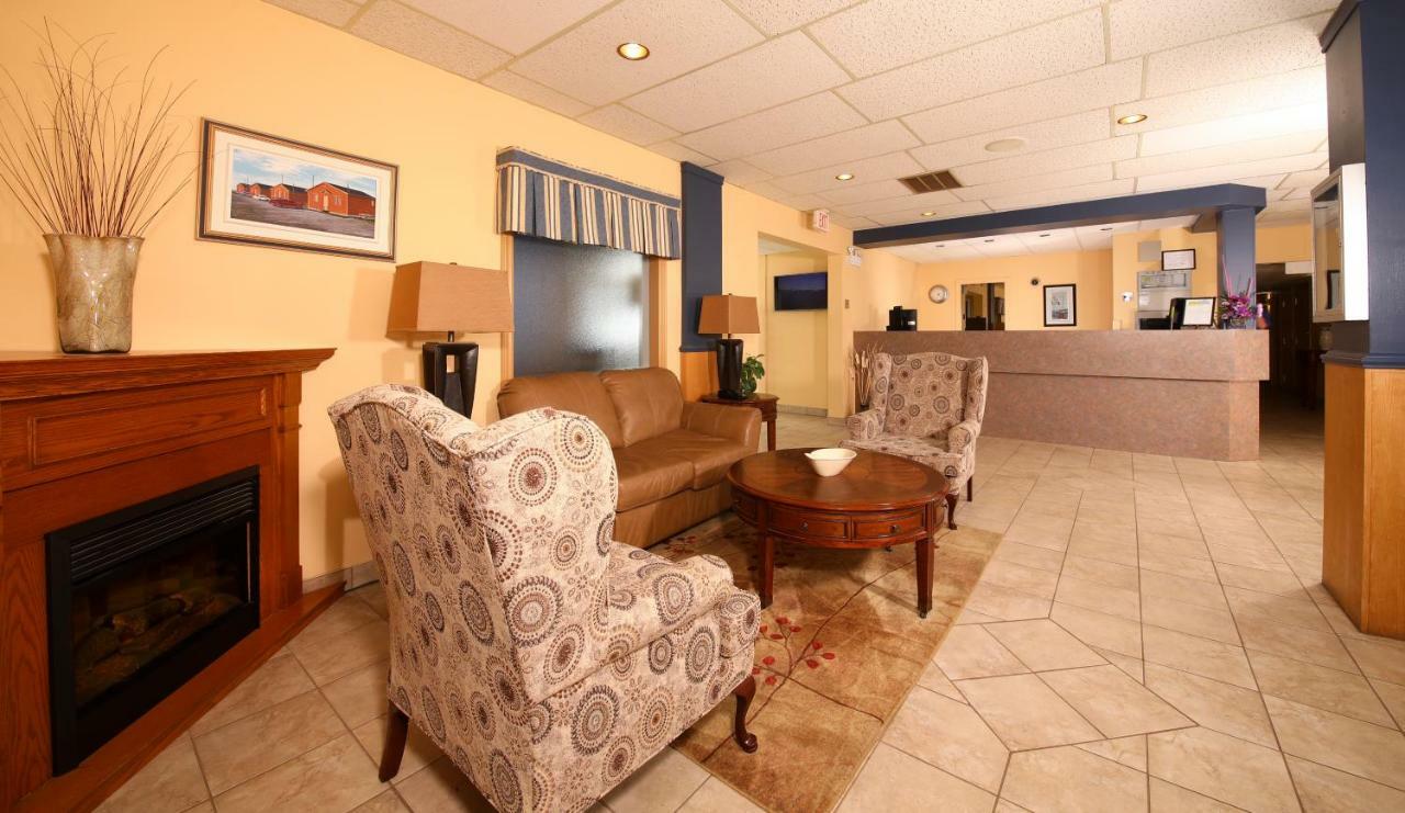 St Christopher'S Hotel Channel-Port aux Basques Exteriör bild